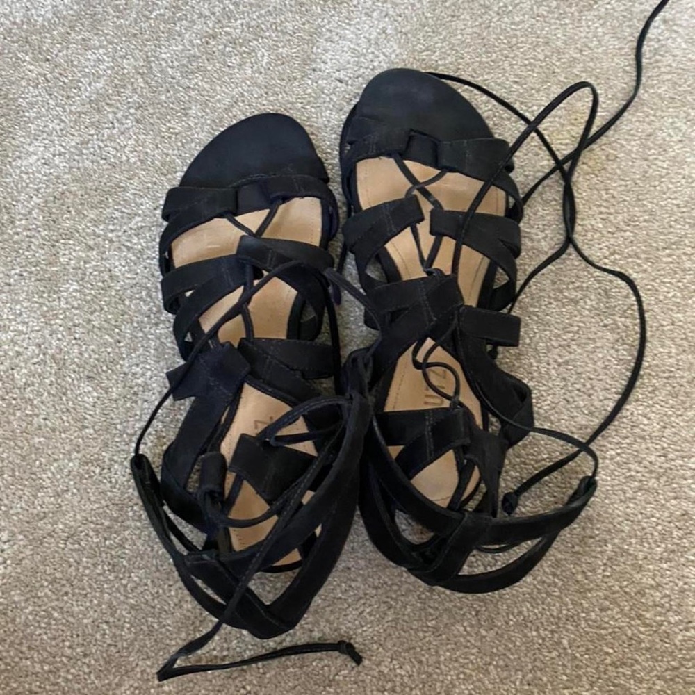 new with tags Schutz erlina faux suede lace up gladiator sandals